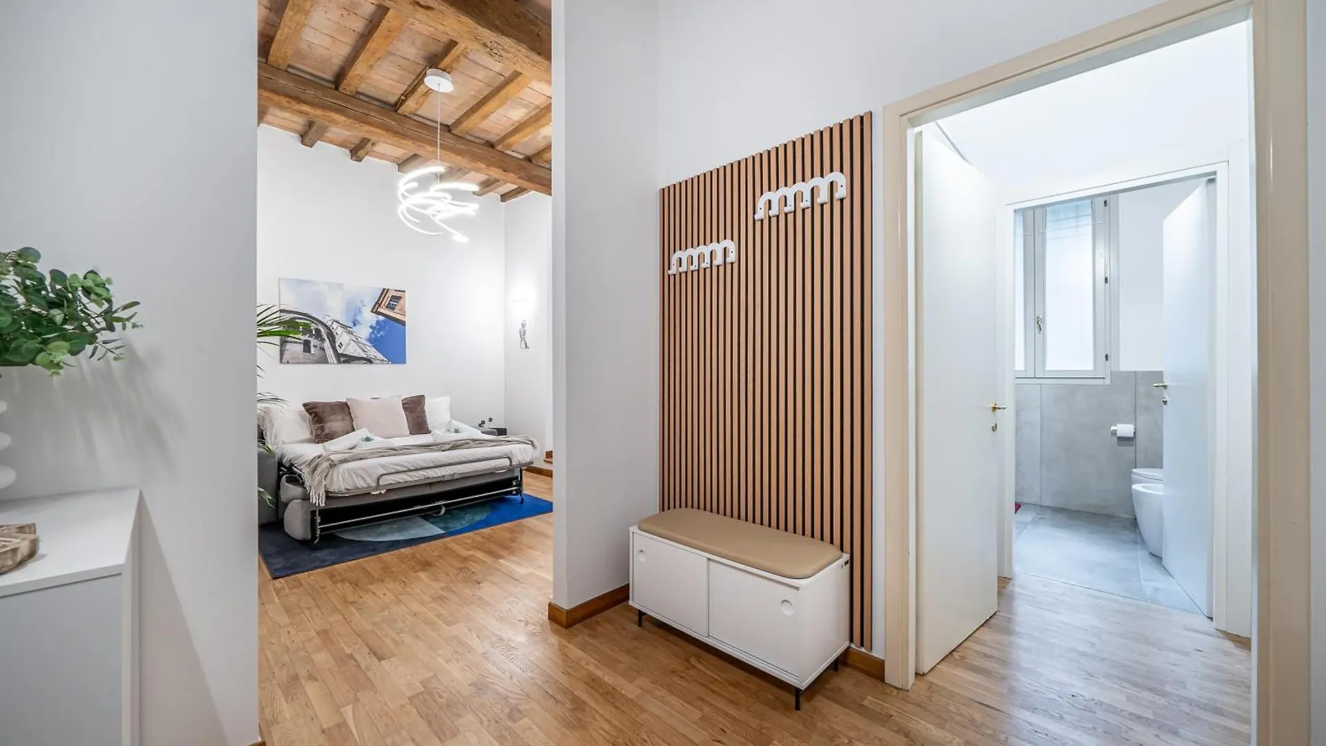 Martin'S Home - Spacious 60 Sqm Apartment In Modena Historic Center Ideal For Families And Business Stays 0*,